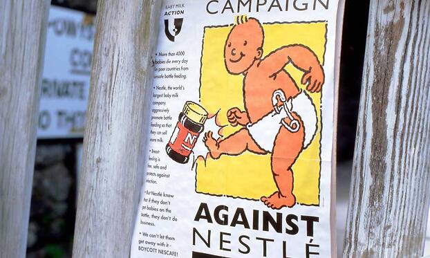 Плакат кампании бойкота молочных продуктов Nestlé, 2002.