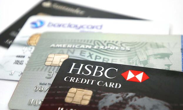 Банк Англии предупреждает о растущем спросе на потребительские кредитные карты