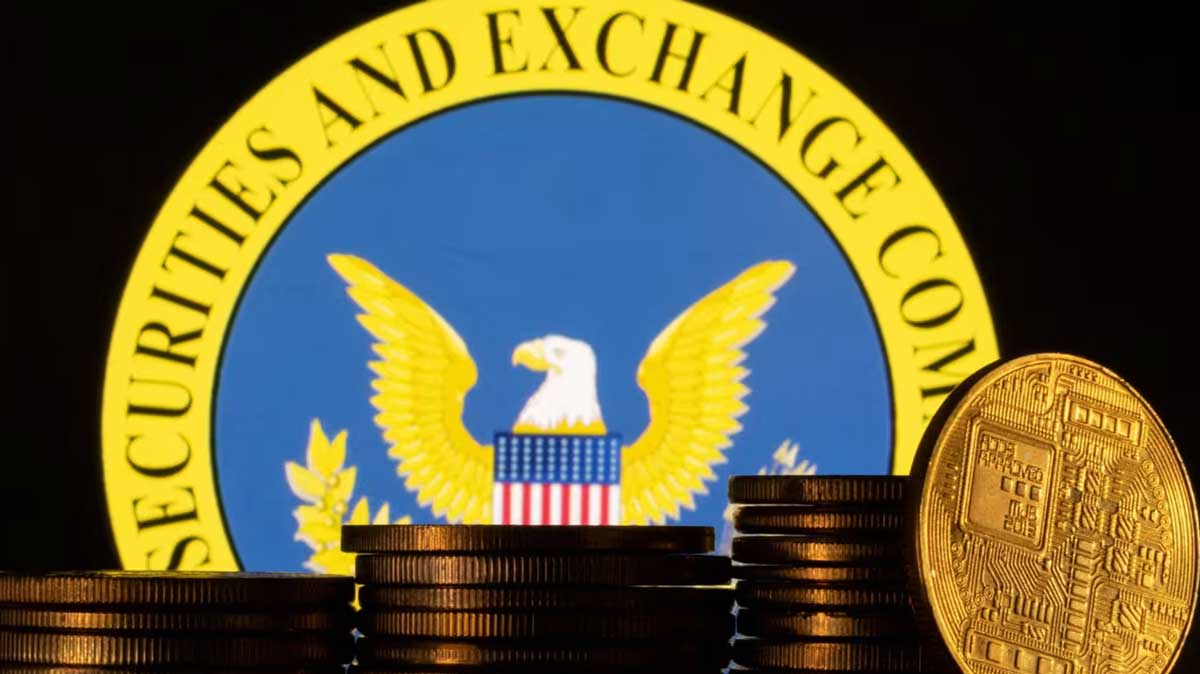 Энтузиасты криптовалюты с нетерпением ждут от US SEC решения об одобрении биткойн-ETF.