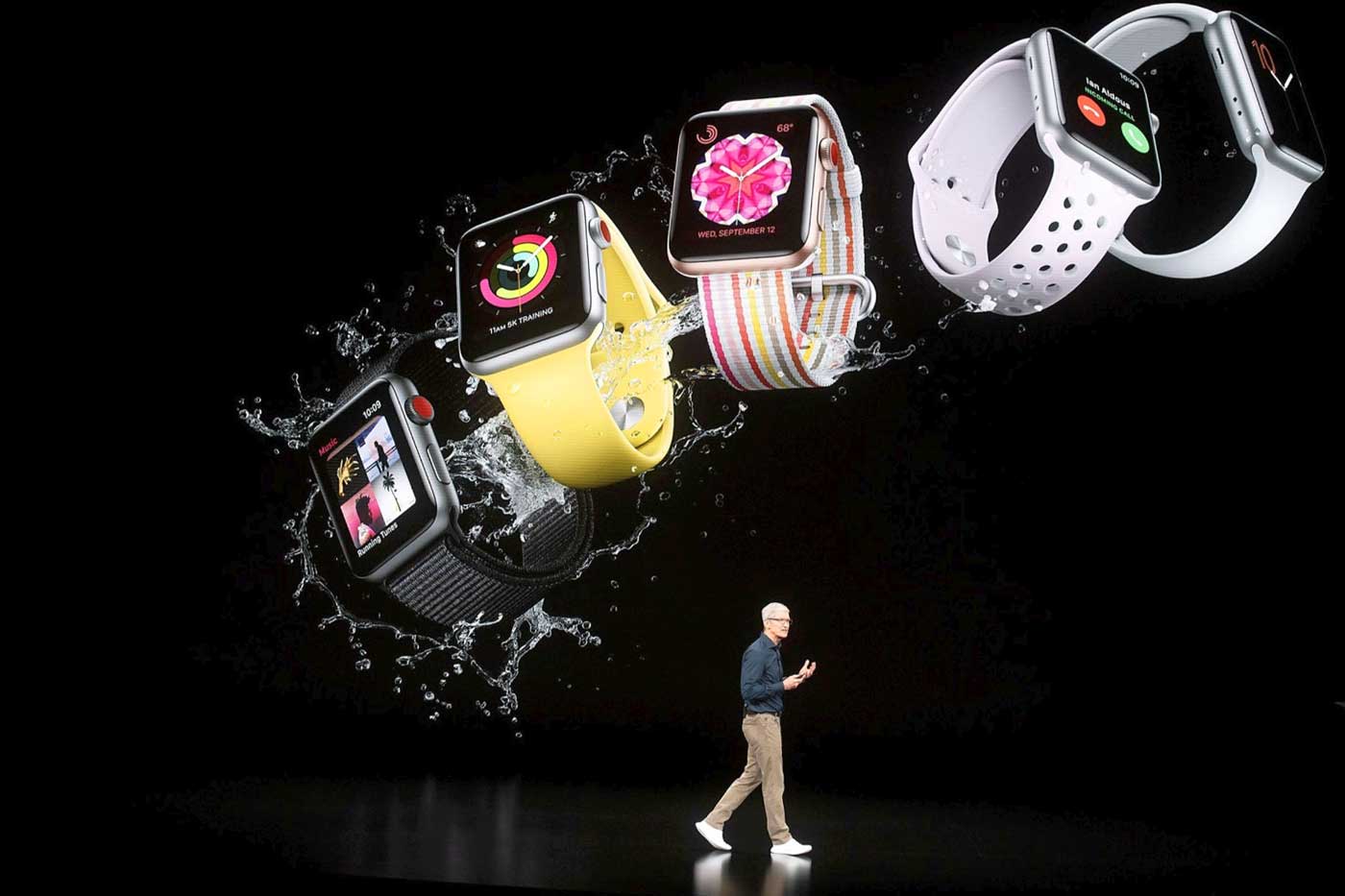 AirPod и Apple Watch - два основных новых продукта, появившихся в первое десятилетие руководства Кука.
